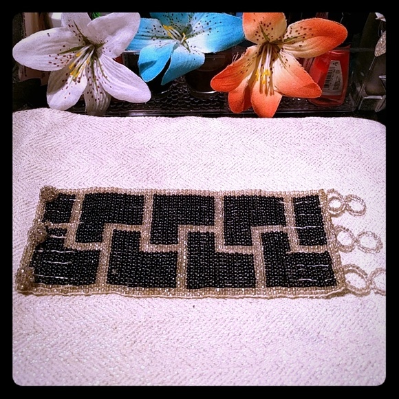 Funky Beaded Bracelet - Picture 2 of 6